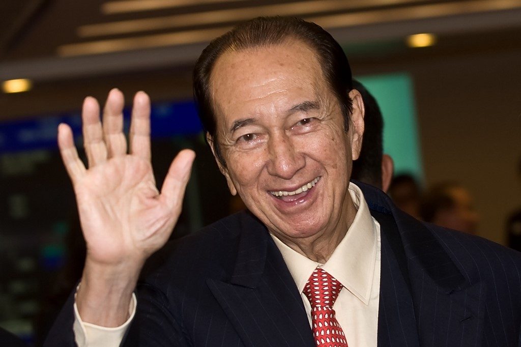Macau casino tycoon Stanley Ho dies aged 98