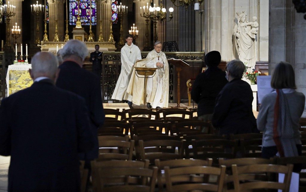 French churches reopen as coronavirus restrictions loosened
