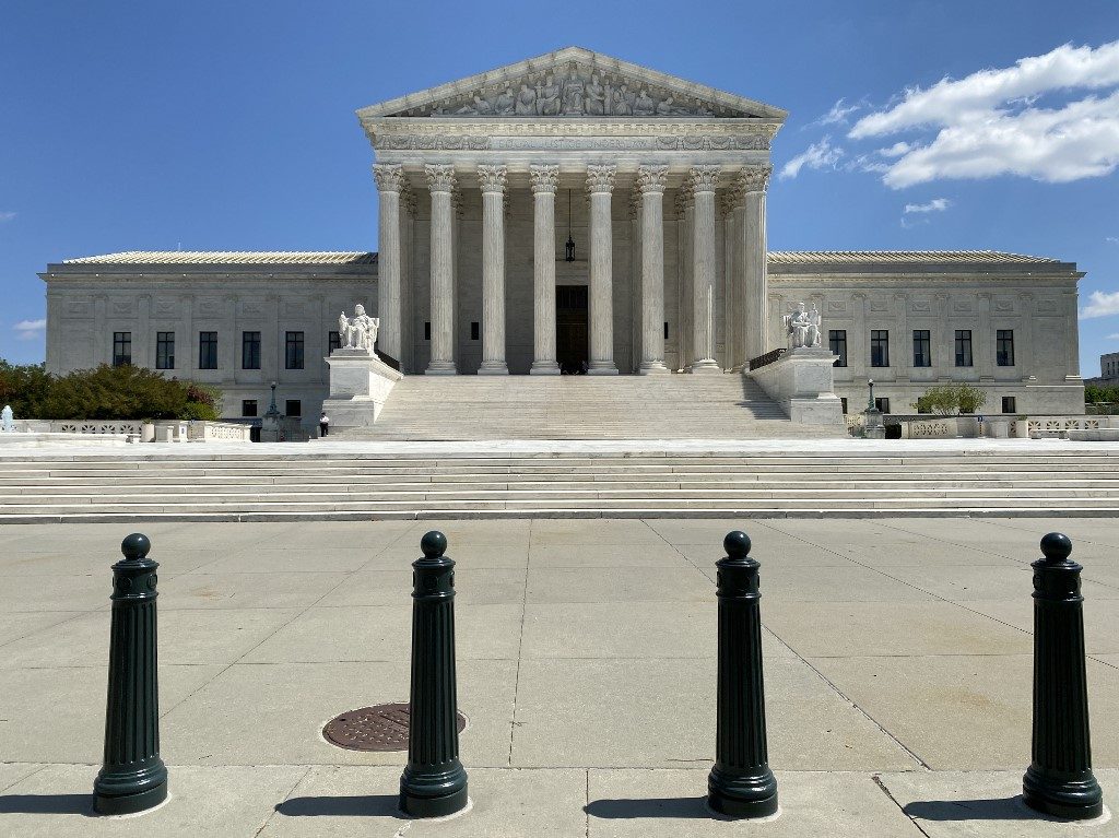 In historic first, U.S. Supreme Court broadcasts live