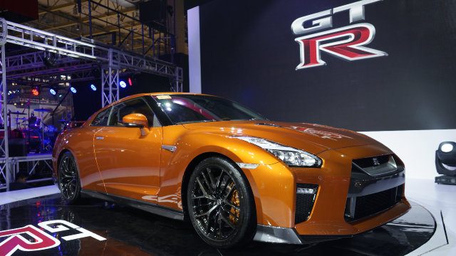 GODZILLA. The 2017 Nissan GT-R makes official Philippine debut at PIMS 2016. Photos by Gelo Gonzales/Rappler  