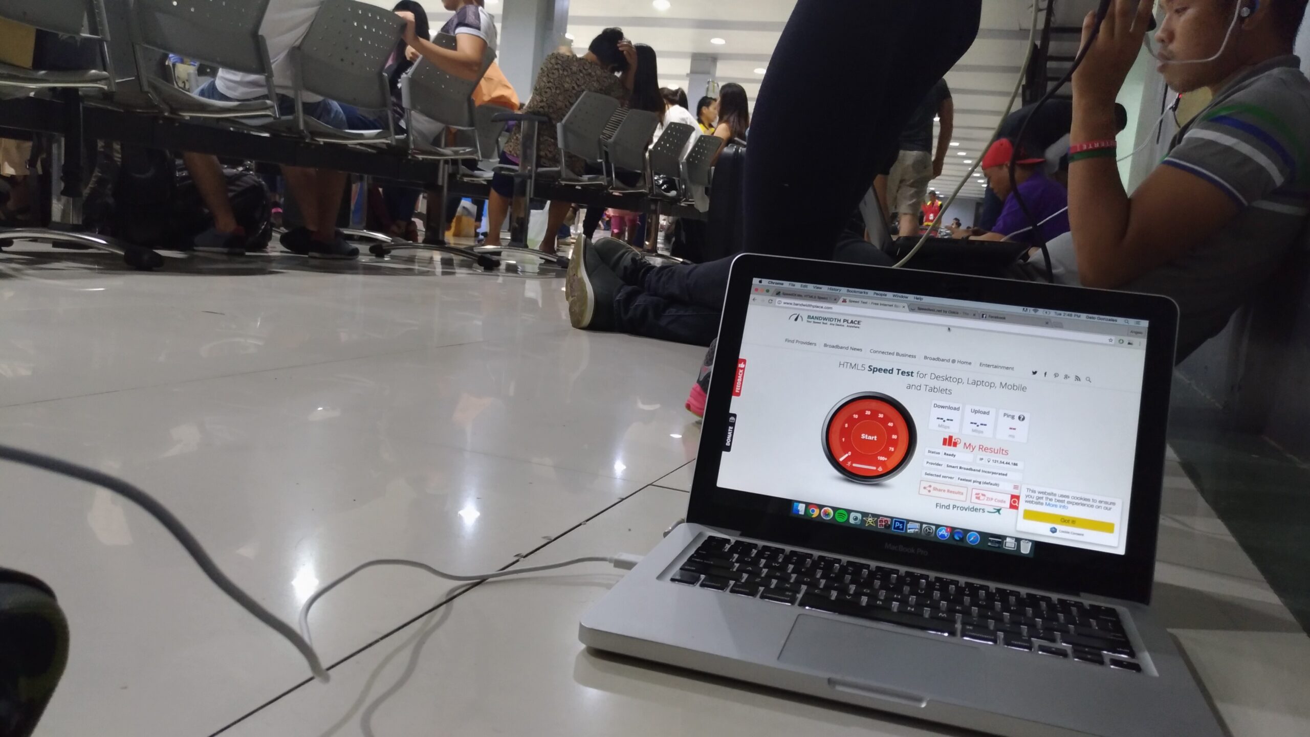I worked at NAIA Terminal 4 for a day to test Smart’s 1 Gbps WiFi
