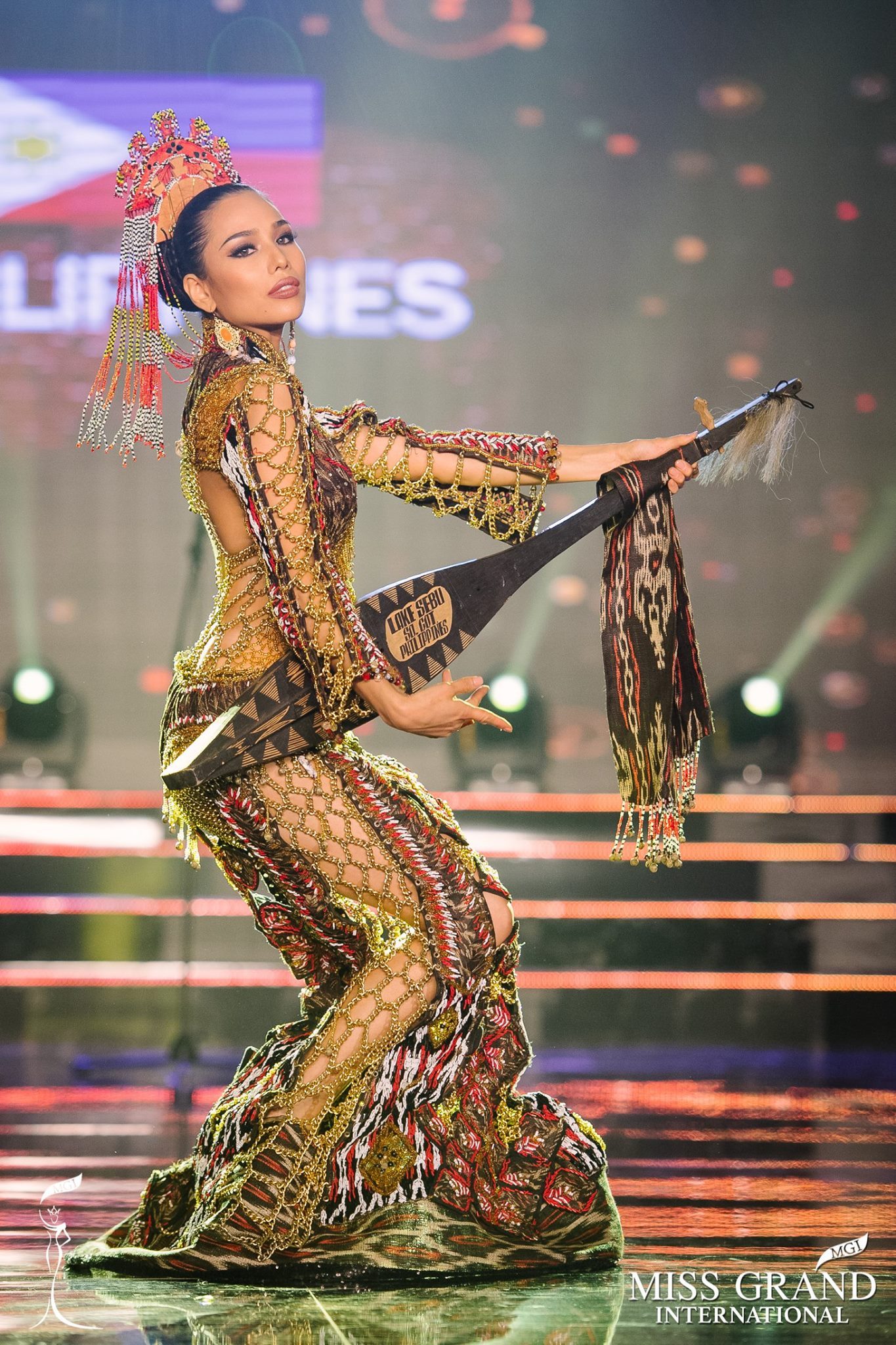NATIONAL COSTUME. Elizabeth Clenci wear a Jearson Demavivas T'boli inspired creation during the Miss Grand International pageant in 2017. Photo from Miss Grand International 