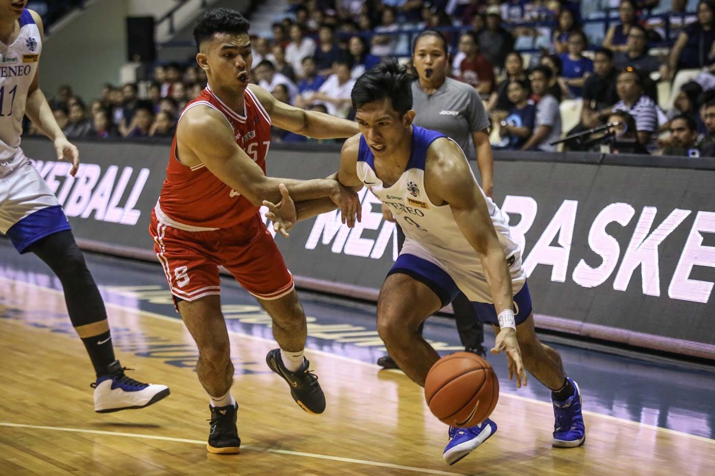 Ruthless Ateneo romps to 12-0 after UE ripping