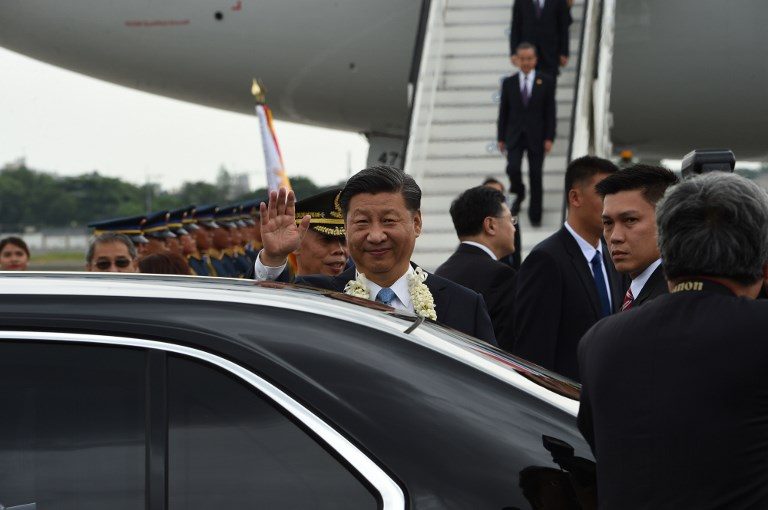 Chinese President Xi Jinping arrives in Philippines