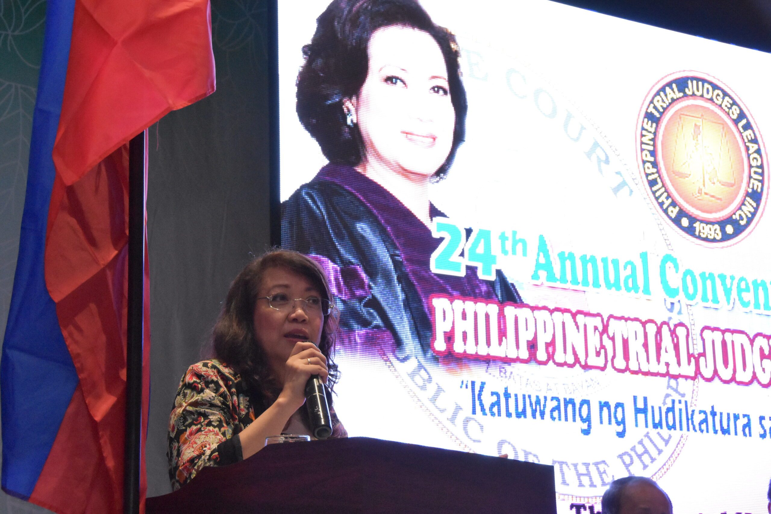 Sereno’s net satisfaction drops as impeachment looms