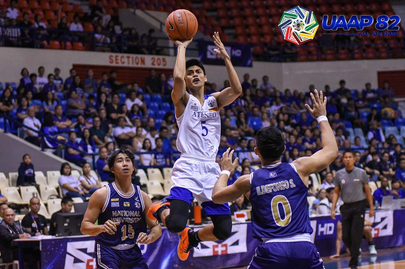 OFF THE BENCH. Giving the Blue Eagles a boost, Gian Mamuyac fires 13 points on a 4-of-6 shooting clip. Photo release 