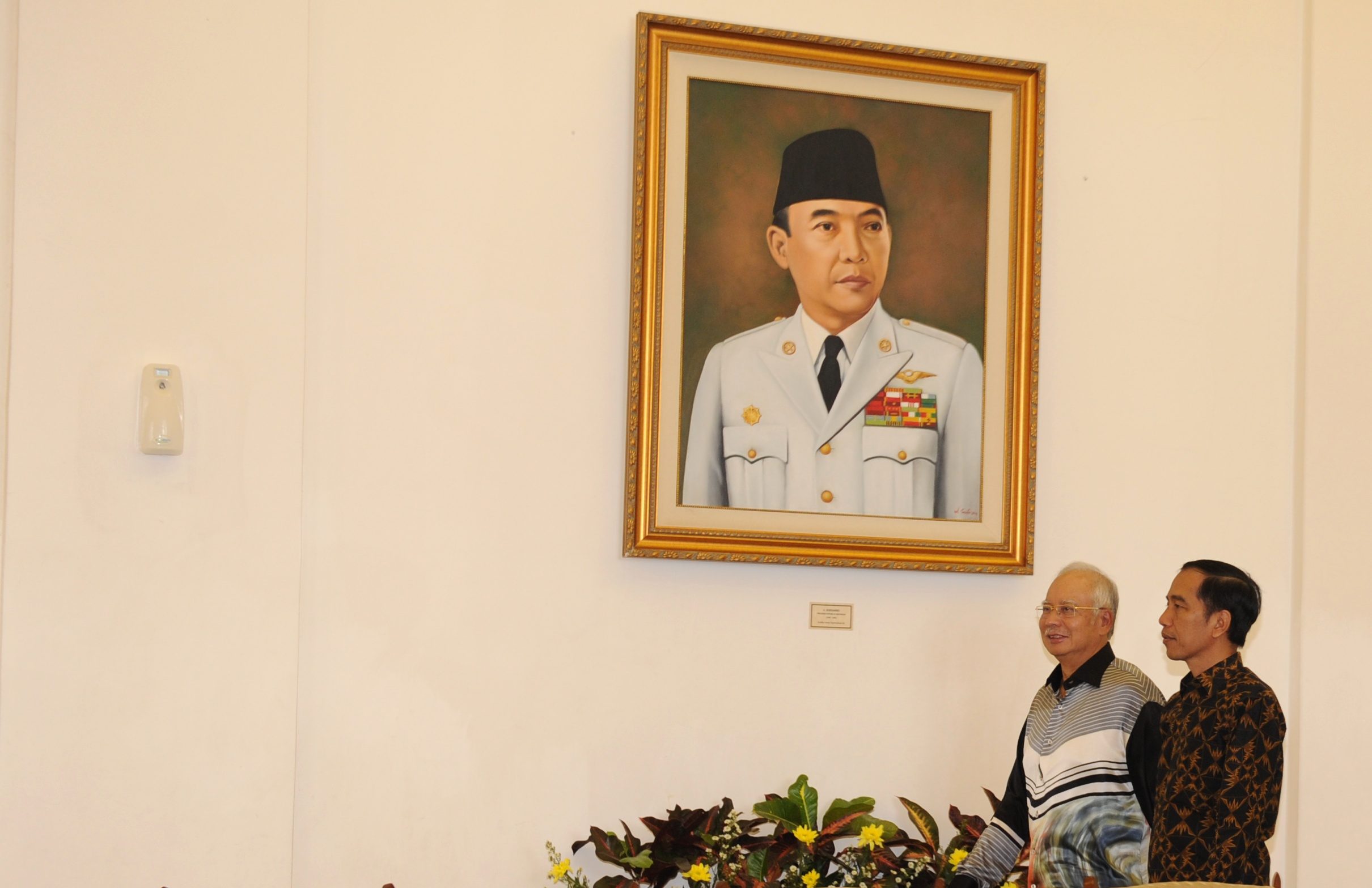 Ironi kesepakatan dewan kelapa sawit Jokowi dan Najib