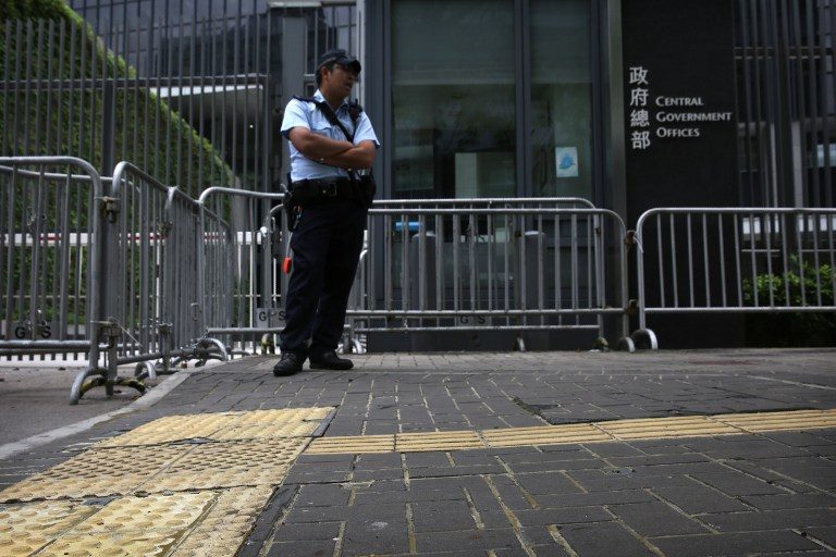 Pavement glued down in Hong Kong for China official visit