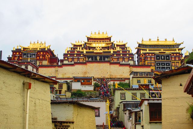 CLOSE ENOUGH TO TIBET. Songzanlin is a famous Tibetan Buddhist monastery in Shangri-La.   
