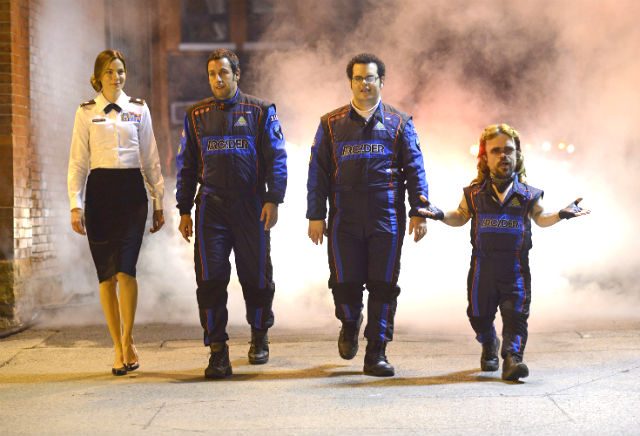 GAME ON. Michelle Monaghan, Adam Sandler, Josh Gad, and Peter Dinklage make up the team to fight against the aliens. Photo courtesy of Columbia Pictures 