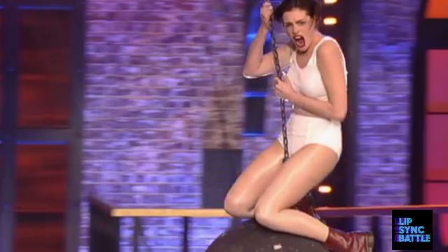 WATCH: Anne Hathaway performs ‘Wrecking Ball’ on ‘Lip Sync Battle’