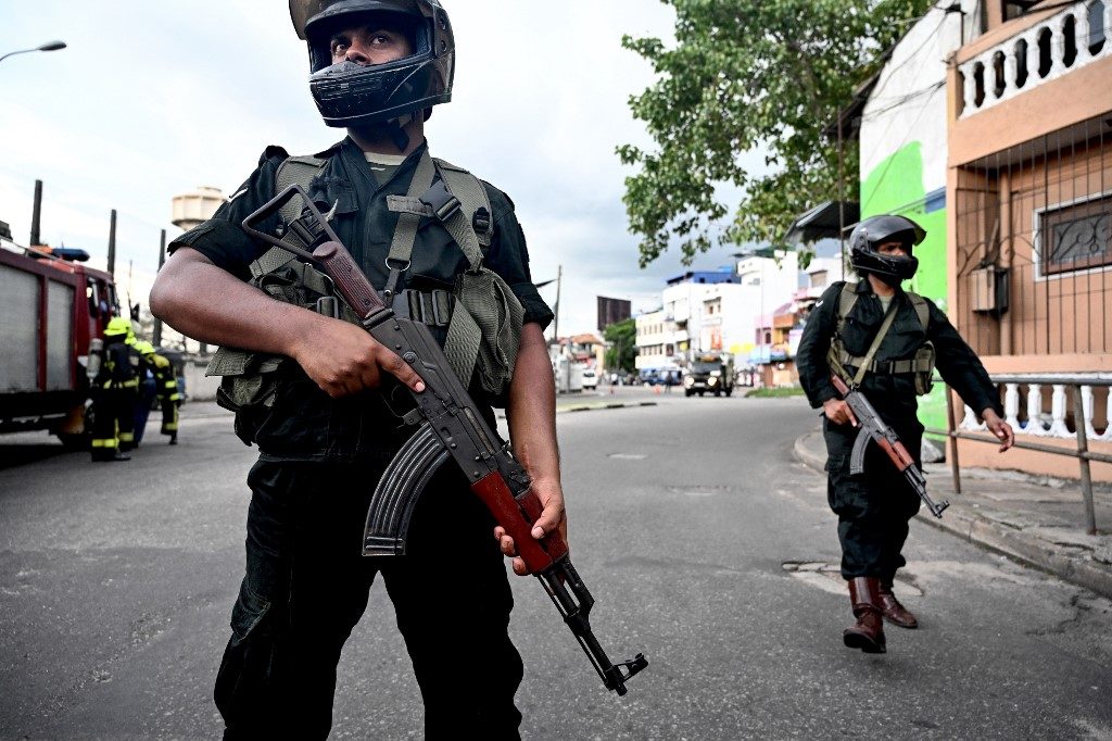 Sri Lanka blames Islamists for Easter attacks