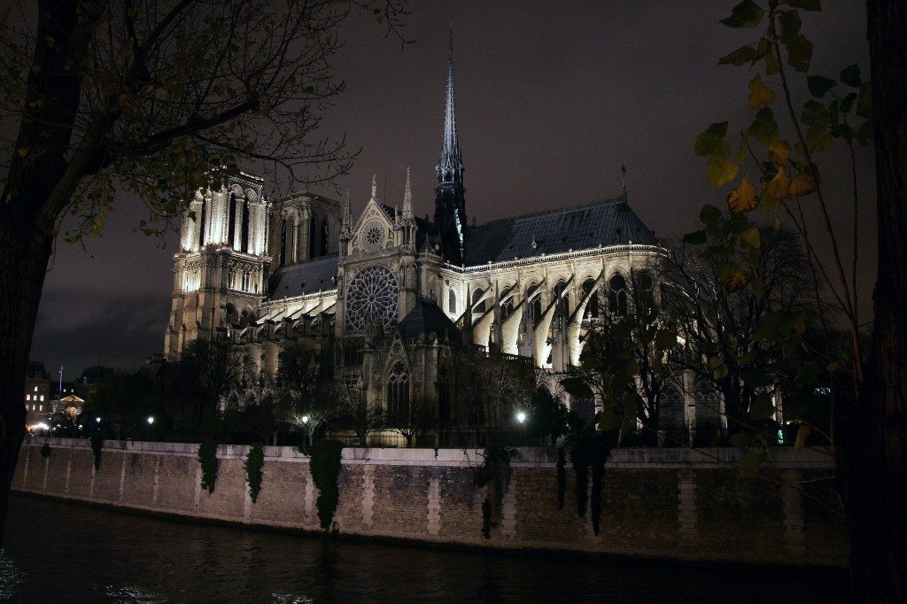 ‘Hunchback of Notre-Dame’ tops bestseller lists after fire