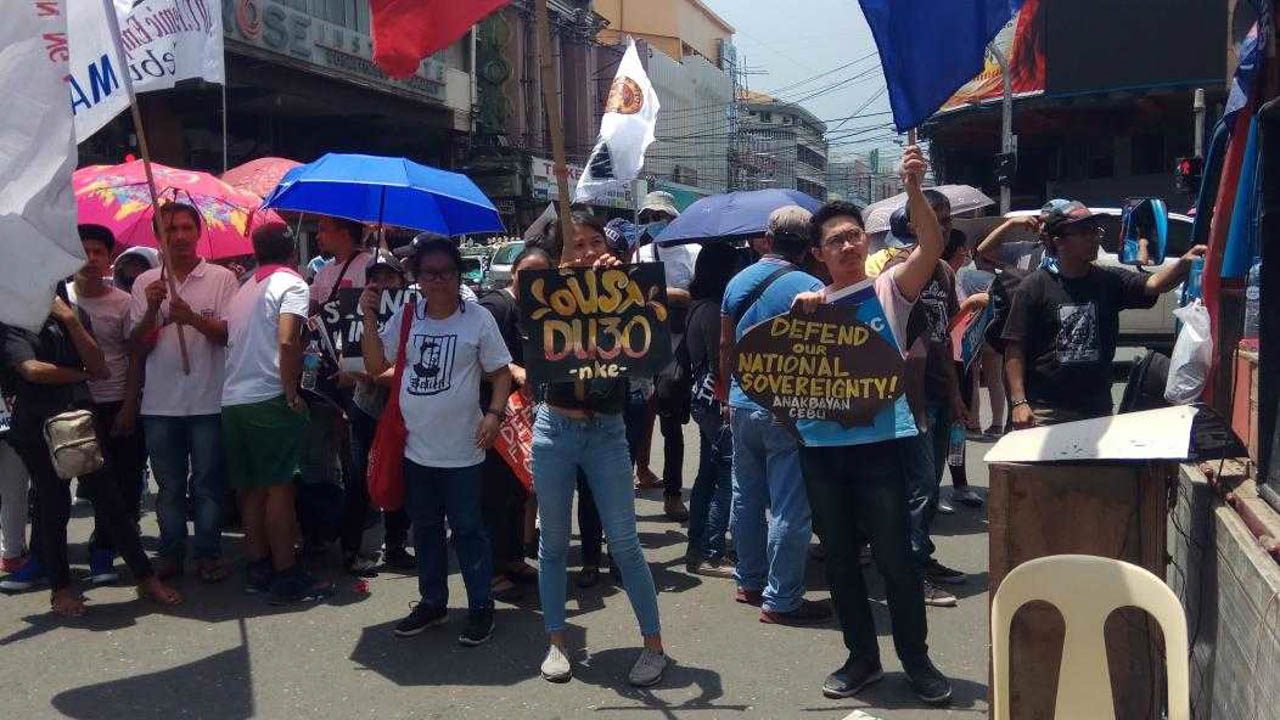 CEBU CITY. Protesters organize a People's SONA gathering along Colon Street, Cebu City. Photo courtesy of Chad Booc/Anakbayan 