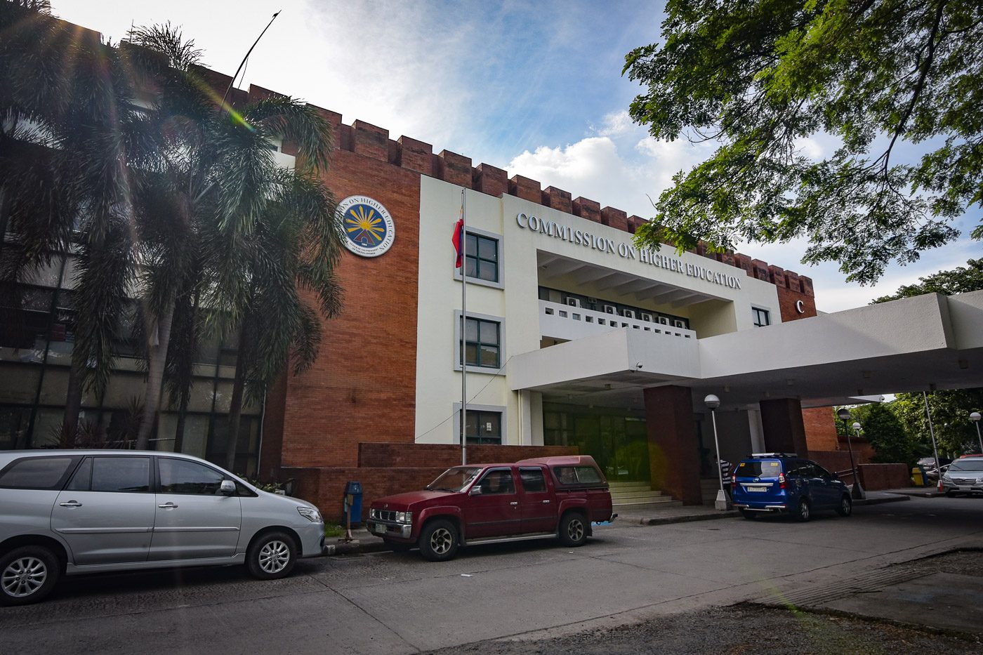 CHED: Universities, colleges will decide on tuition fee refund
