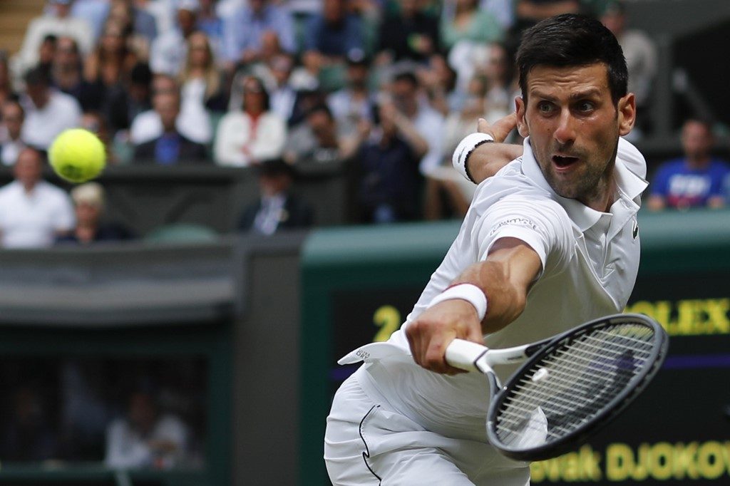 Djokovic eases to 9th Wimbledon semifinal