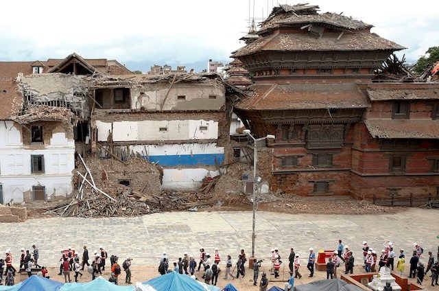 Nepal PM appeals for quake aid, vows funds will reach victims