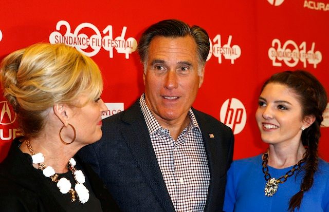 Romney, mulling 2016 run, jabs Clinton, Obama