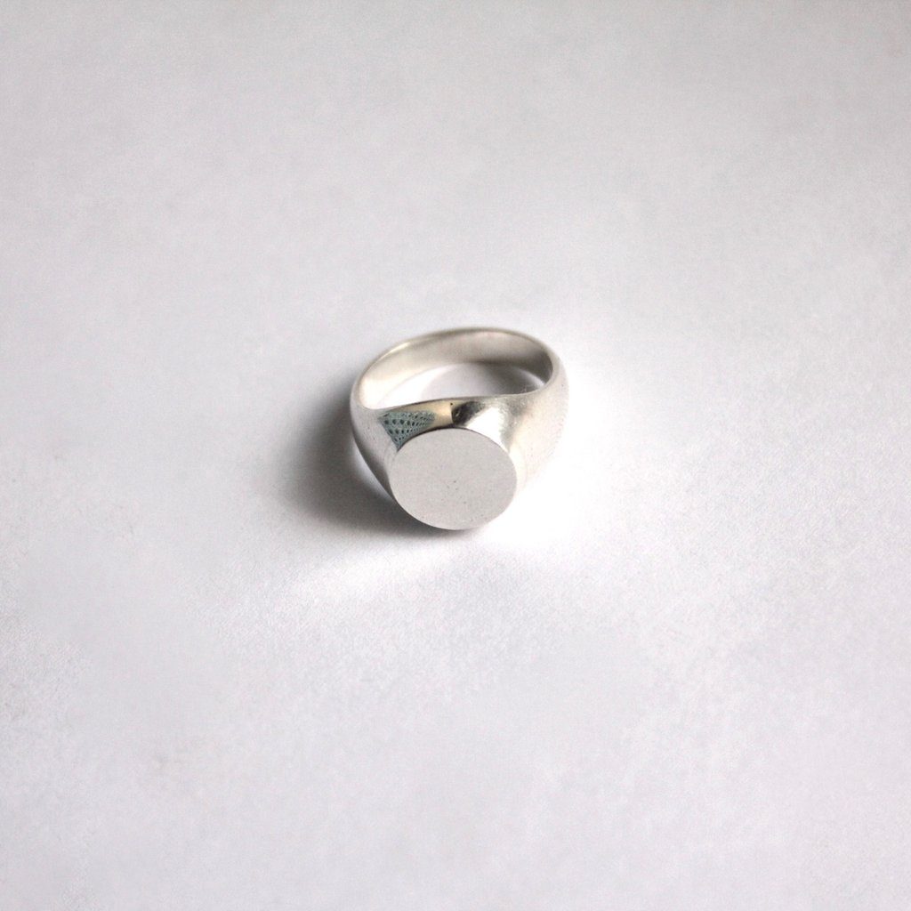 Sterling silver signet ring (P2,690) by nami.ph 