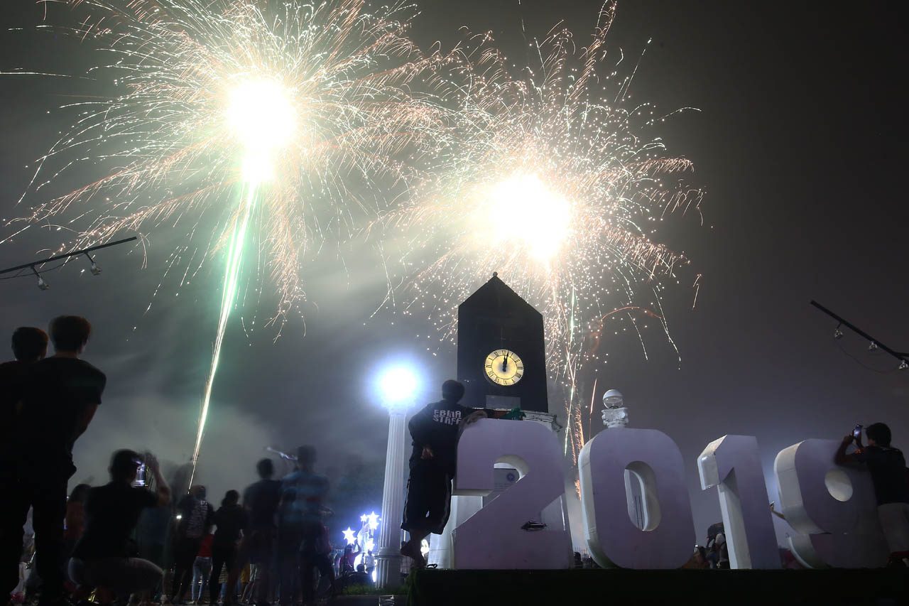 IN PHOTOS: Filipinos welcome 2019