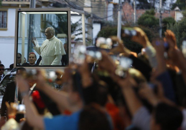 Pope prays for peace in Colombia, Venezuela