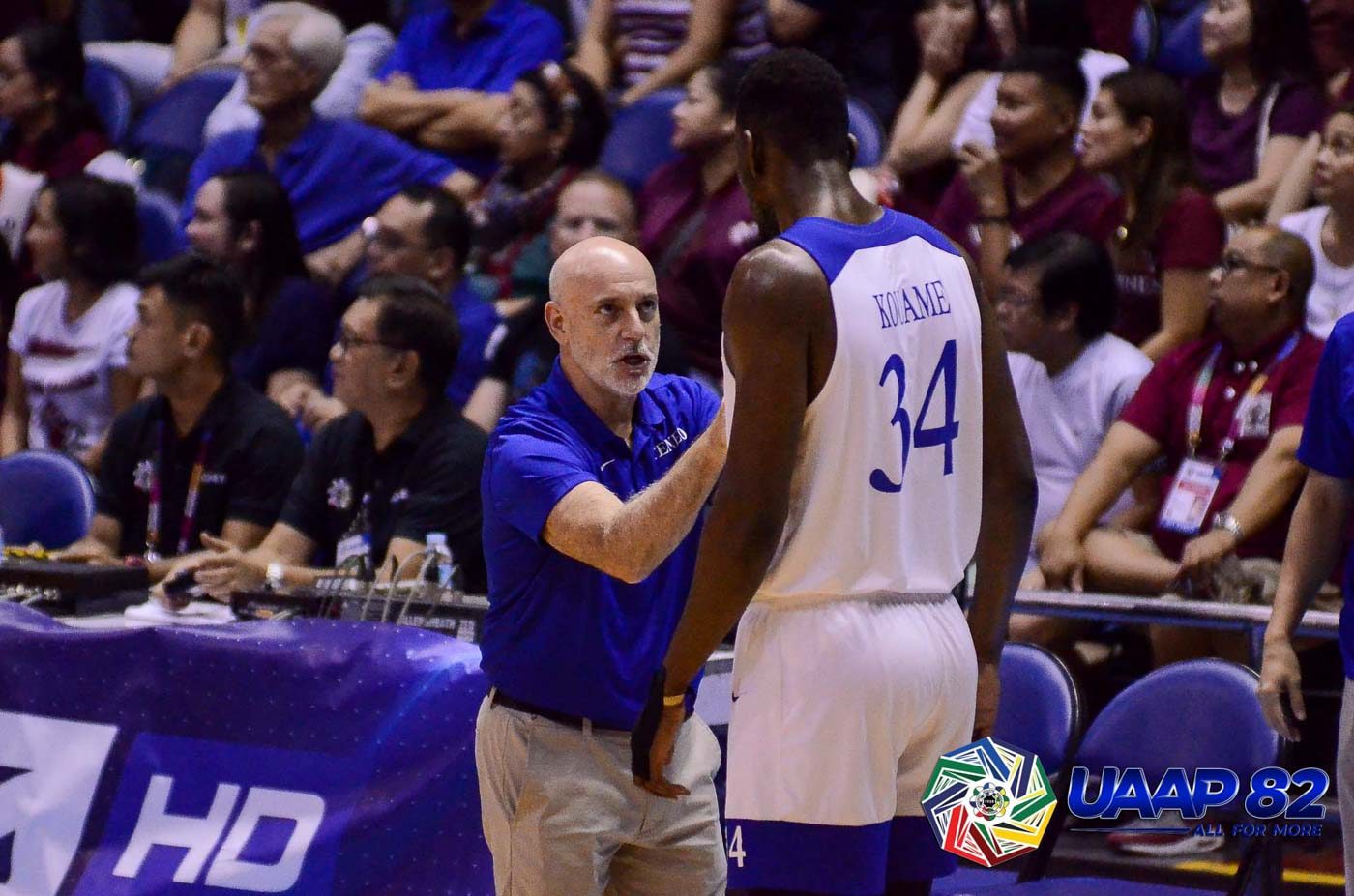 FOCUSED. Ateneo coach Tab Baldwin says he's glad his defending champions 'didn't get carried away with the crowd and the emotions.' Photo release  