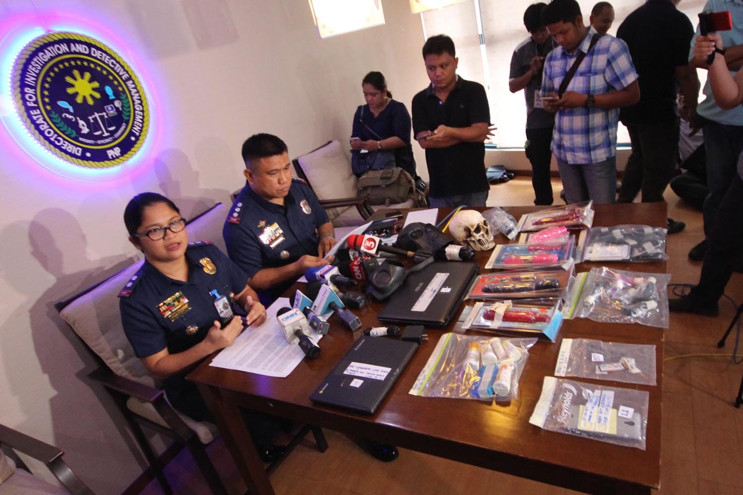 American nabbed for booking Filipina minors to reenact ’Fifty Shades of Grey’