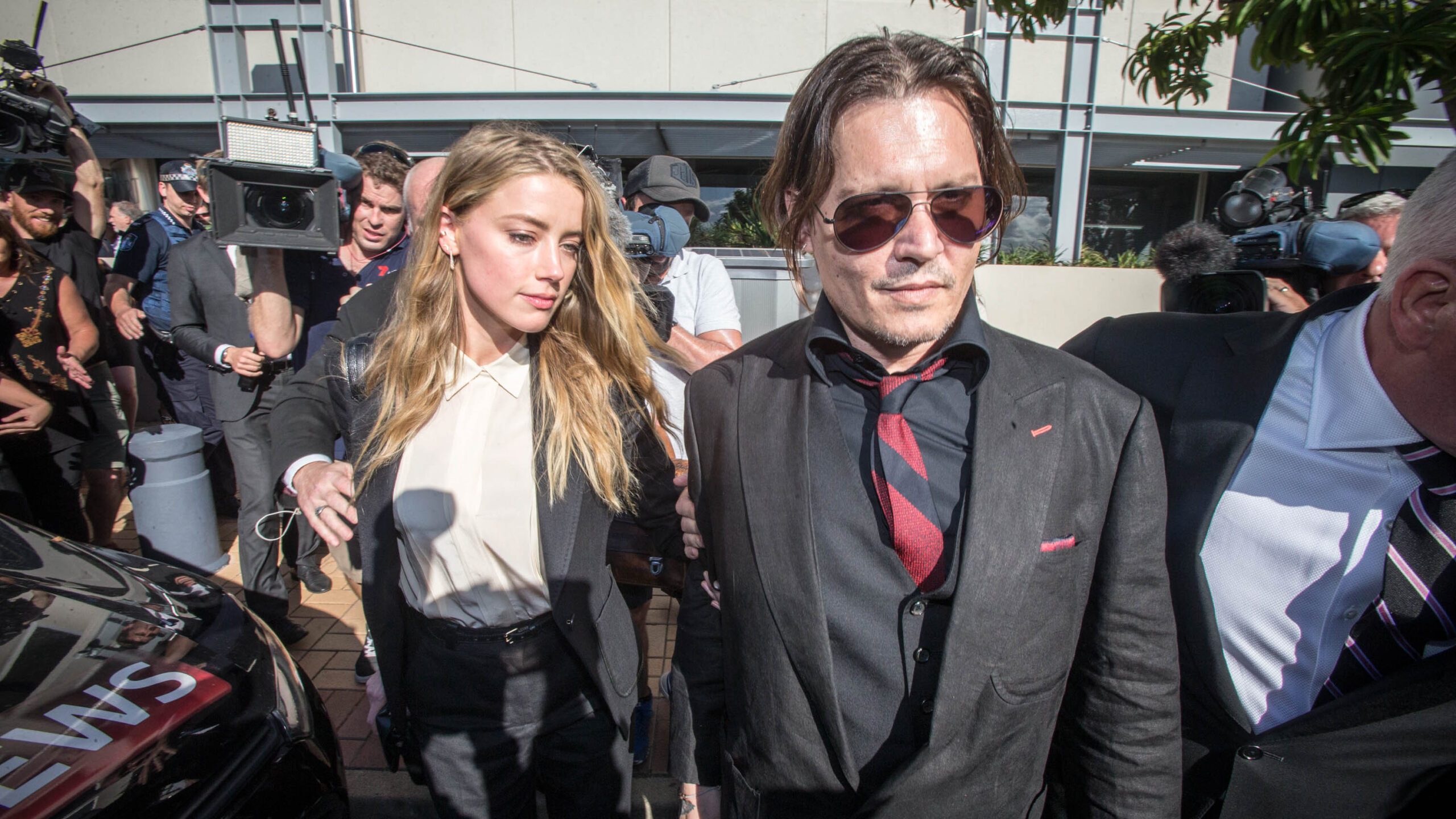 Australian minister pokes fun at Johnny Depp’s video apology