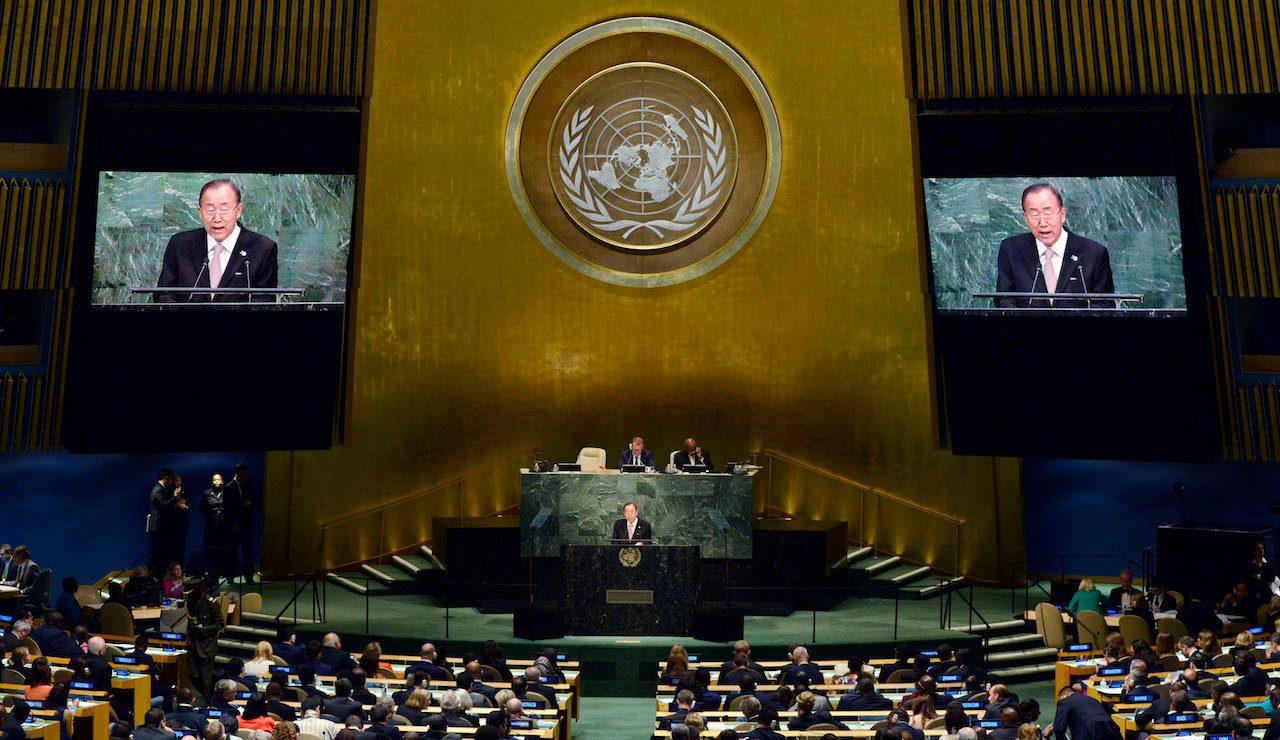 World leaders adopt UN goals to end poverty in 15 years