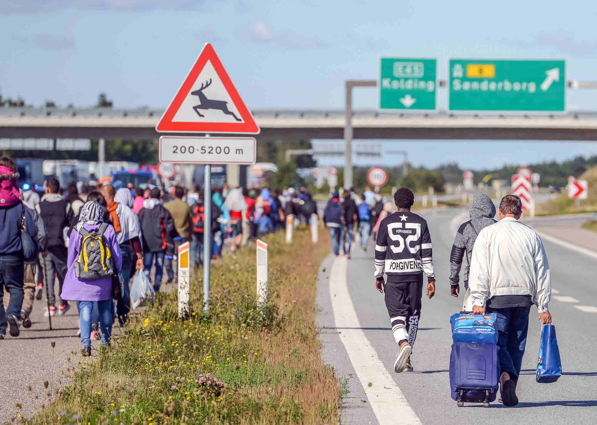 Eastern European countries reject migrant quotas
