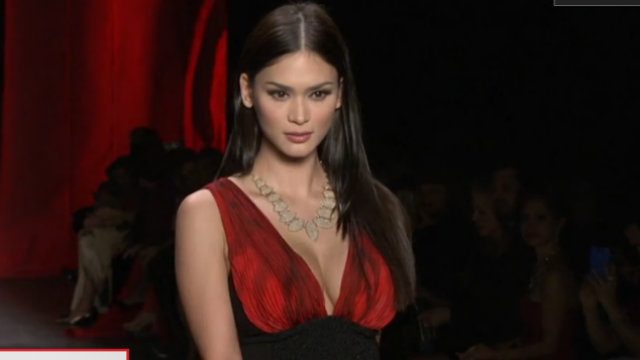 LOOK: Pia Wurtzbach’s striking red outfit at New York fashion event
