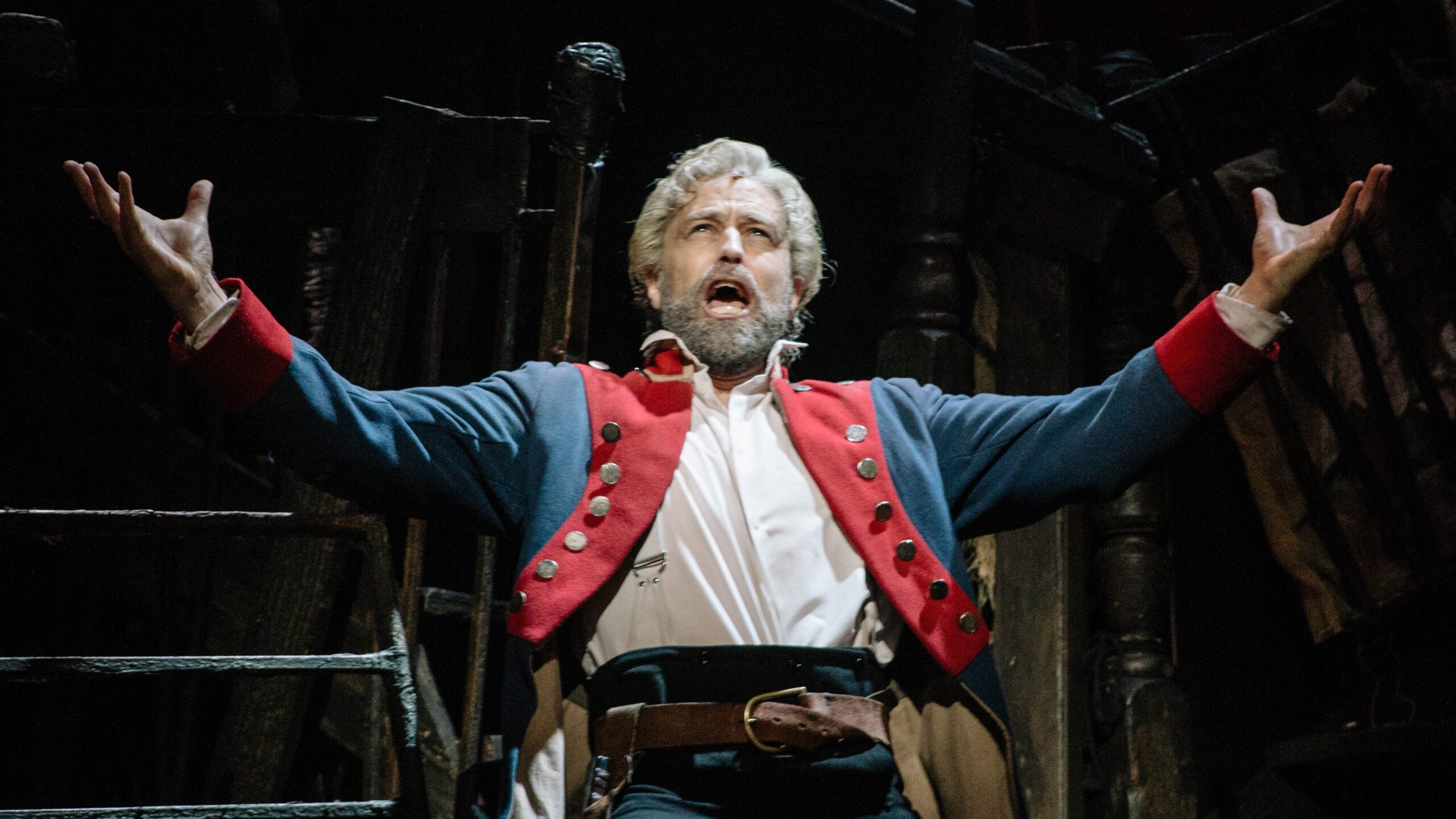 WATCH: Jean Valjean in emotional ‘Les Miserables’ Manila scene