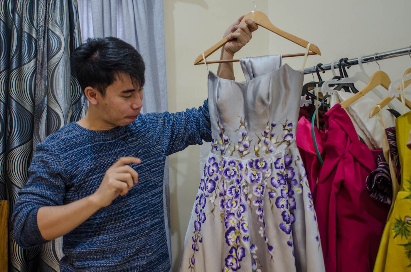 HANDPAINTED. Jearson shows the dress Catriona wore during her meeting with Princess Sirivannavari Nariratana. The princess was the designer of the Miss Universe swimsuits.   