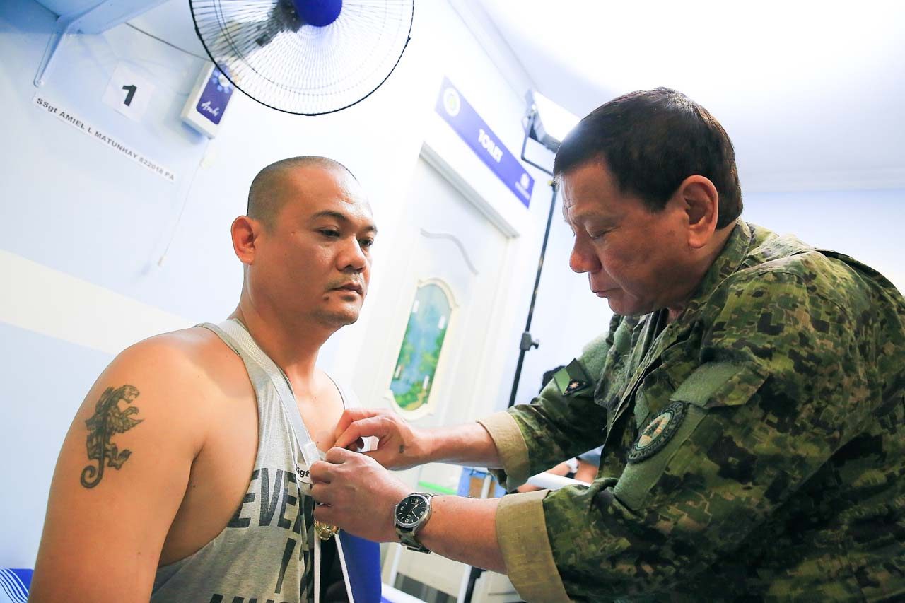 Duterte dares Joma Sison, ‘Come home and fight’
