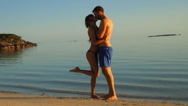 IN PHOTOS: Taylor Swift, Calvin Harris’ romantic beach vacation