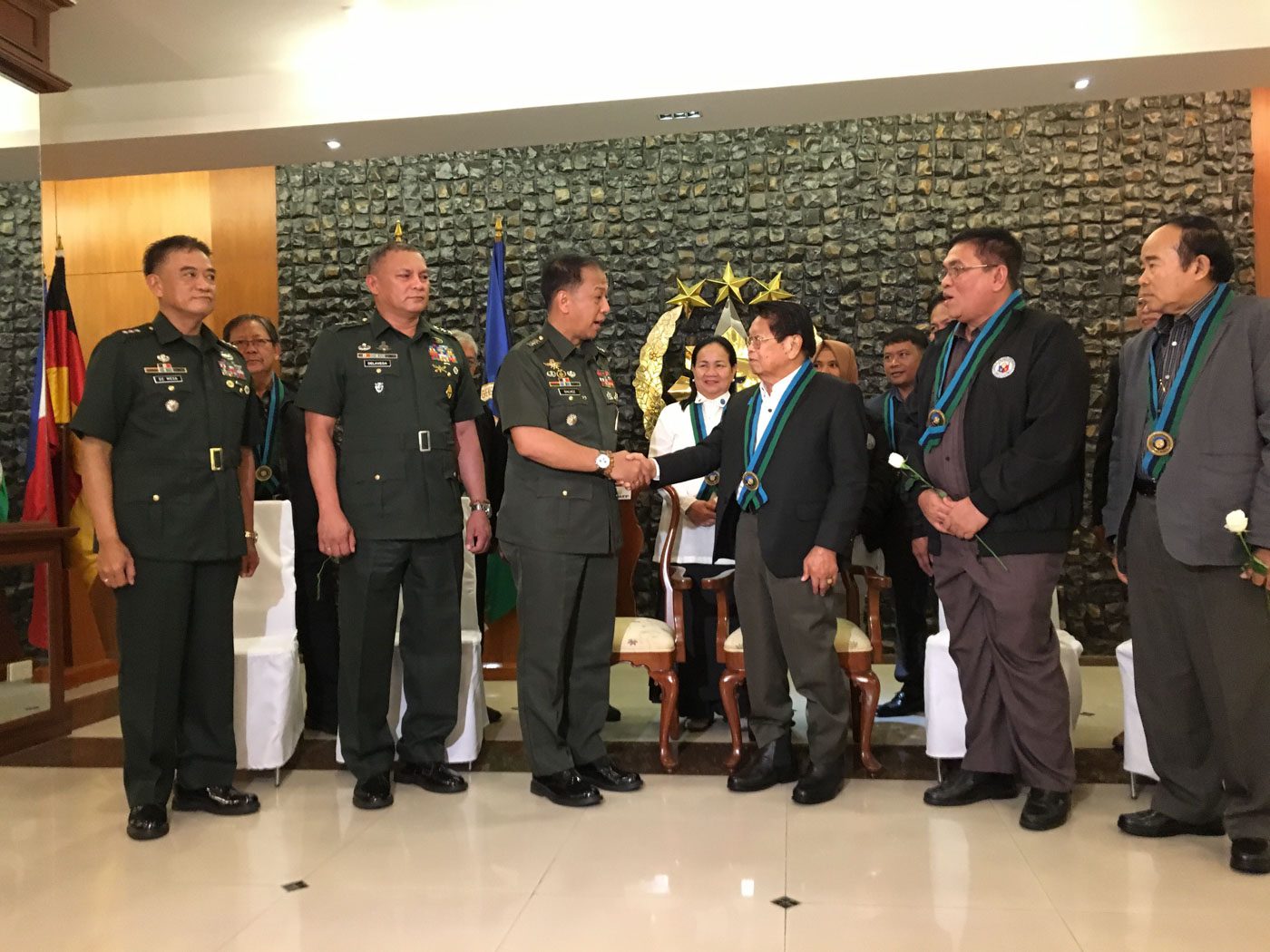 Historic visit: PH military welcomes MILF to Camp Aguinaldo