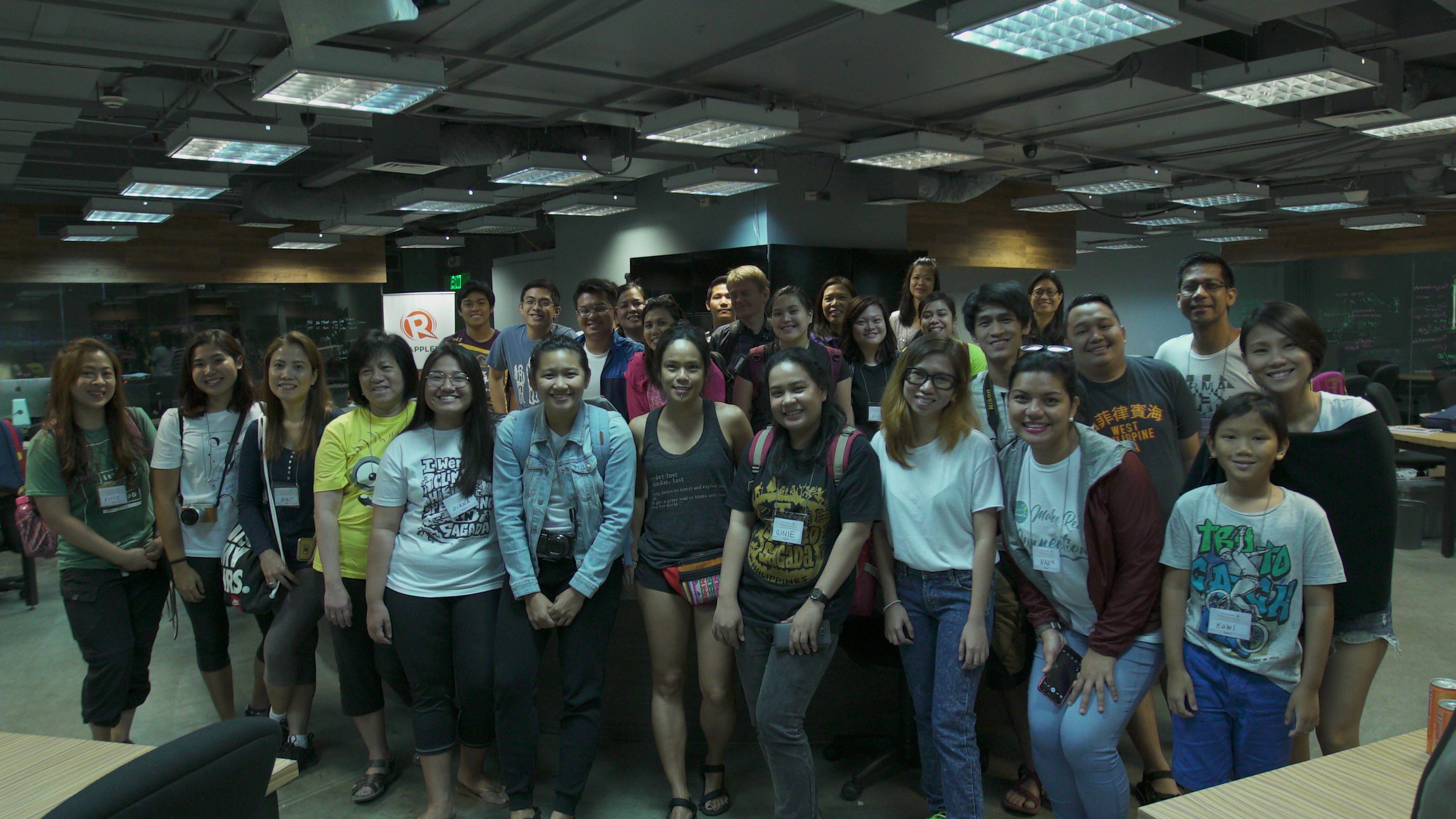 PRE-ORIENTATION. Before enrouting, #WhatsNext participants gathered at the Rappler office for a briefing on the events for the day. Photo by Franz Lopez/Rappler 