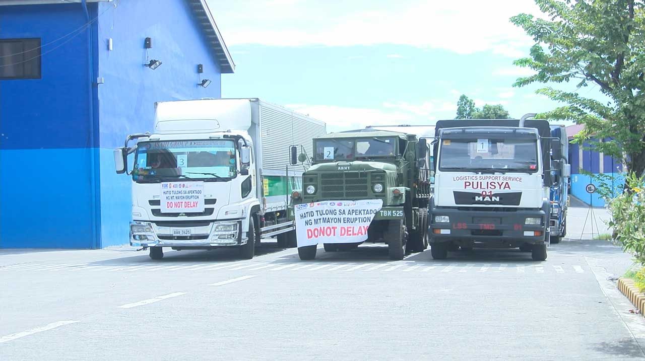 DSWD, lembaga lain mengirimkan salah satu bantuan pangan terbesar ke Albay