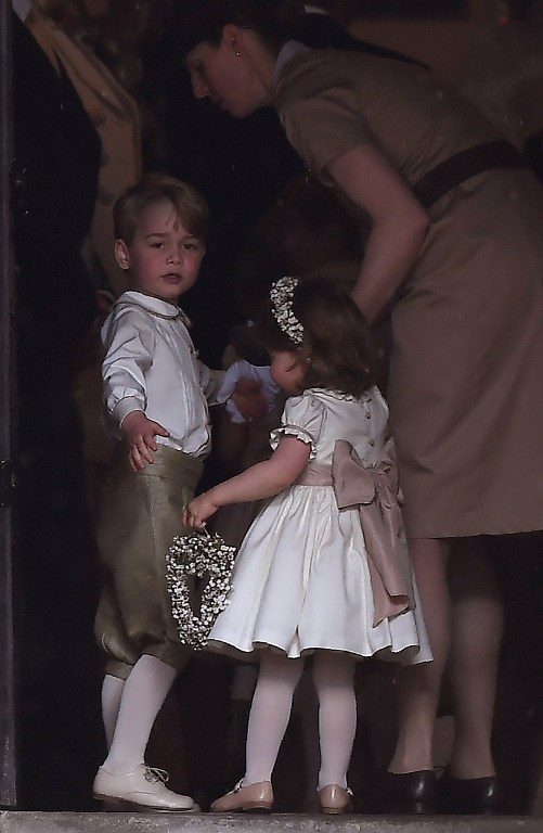 Pangeran George dan Putri Charlotte bertugas sebagai pengiring dalam pernikahan tantenya, Pippa Middleton. Foto oleh Justin Tallis/AFP 