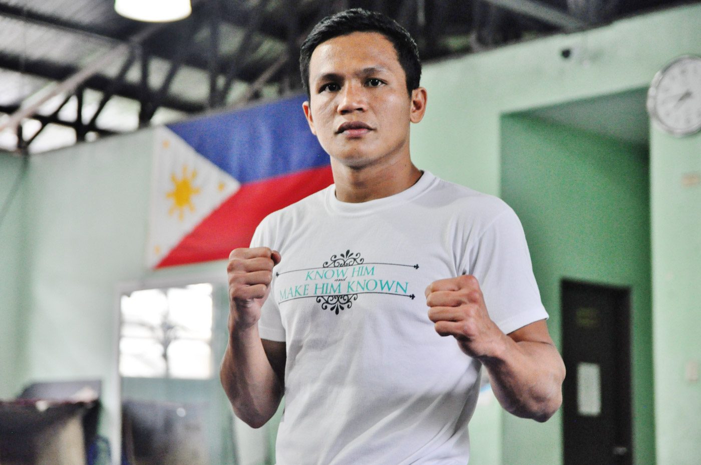 RARING TO FIGHT. 'That is what I am relying on, that I'm an Olympian,' says Charly Suarez. Photo by Toby Roca/Rappler   