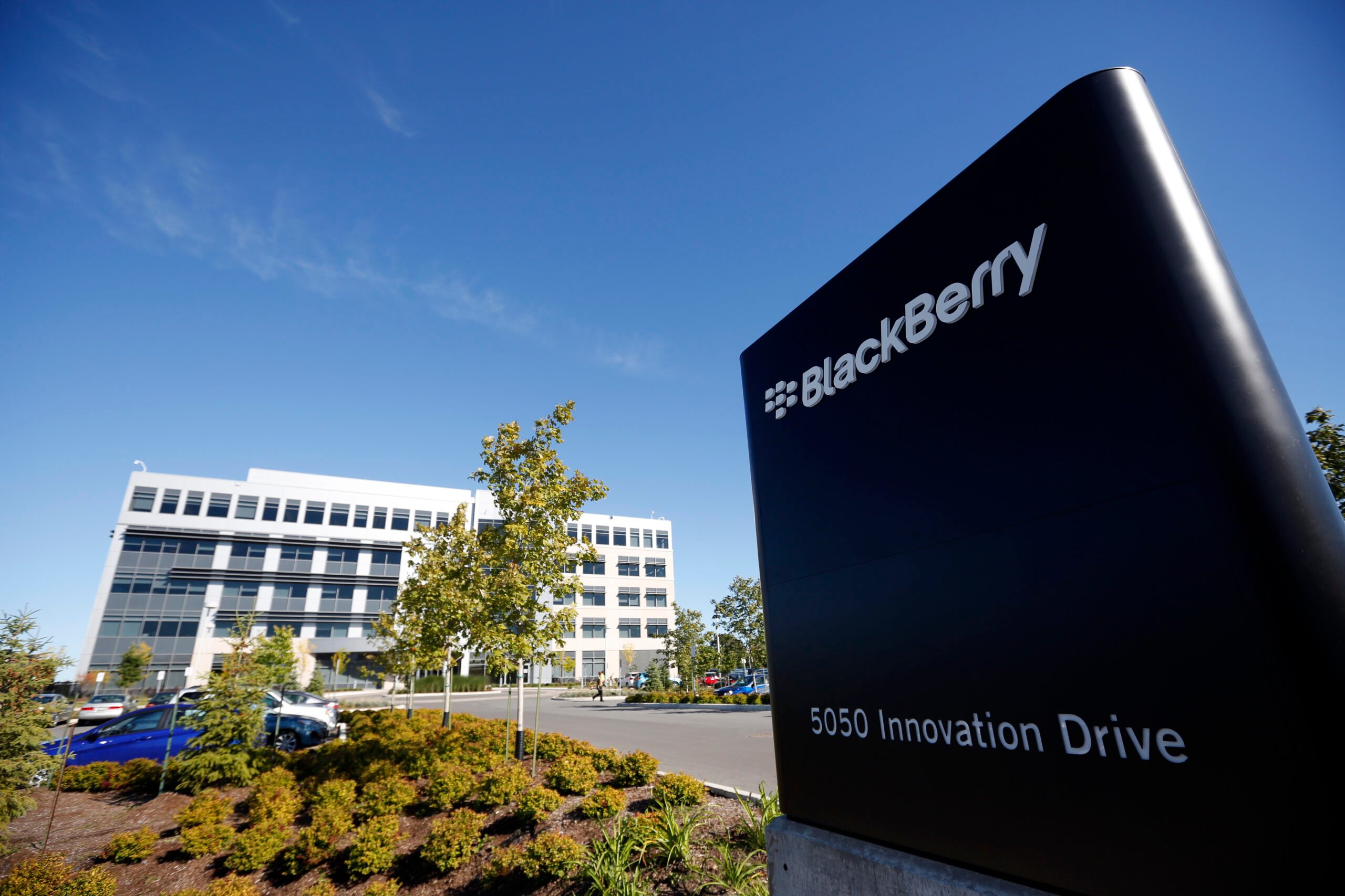 BlackBerry responds to police eavesdropping report