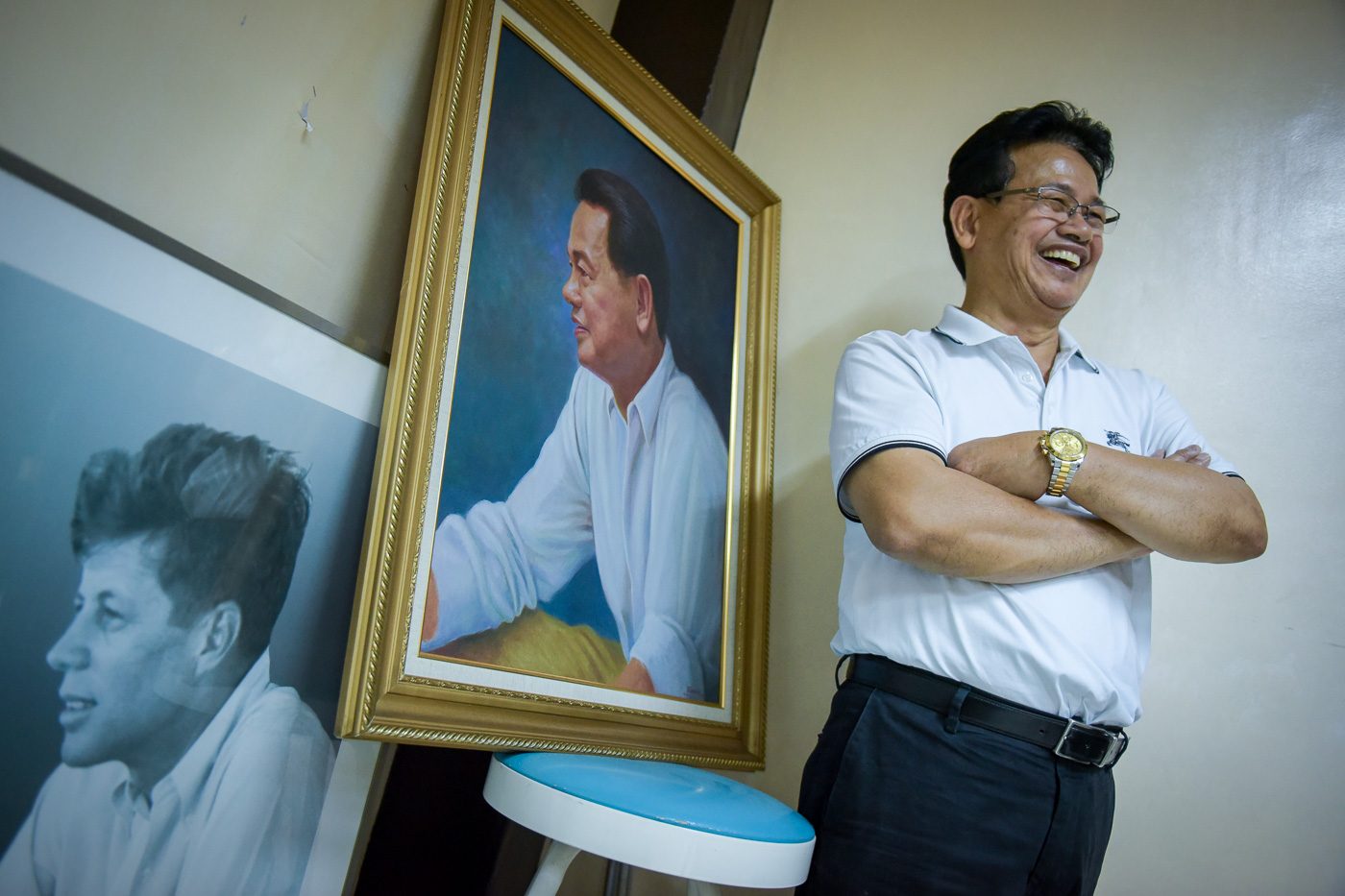 INVENTOR. Juan Simon poses for a portait in his office. Photo by Leanne Jazul/Rappler 