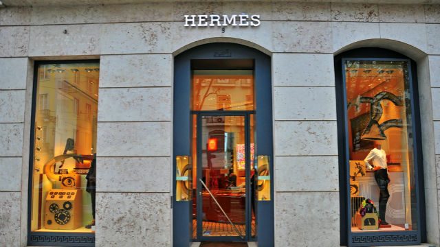 Hermes to probe, punish ‘cruelty’ to crocs used for handbags