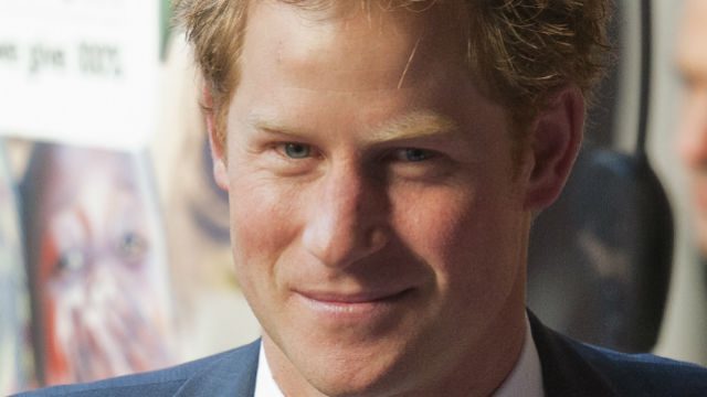Prince Harry gets airborne and into Australia’s Outback