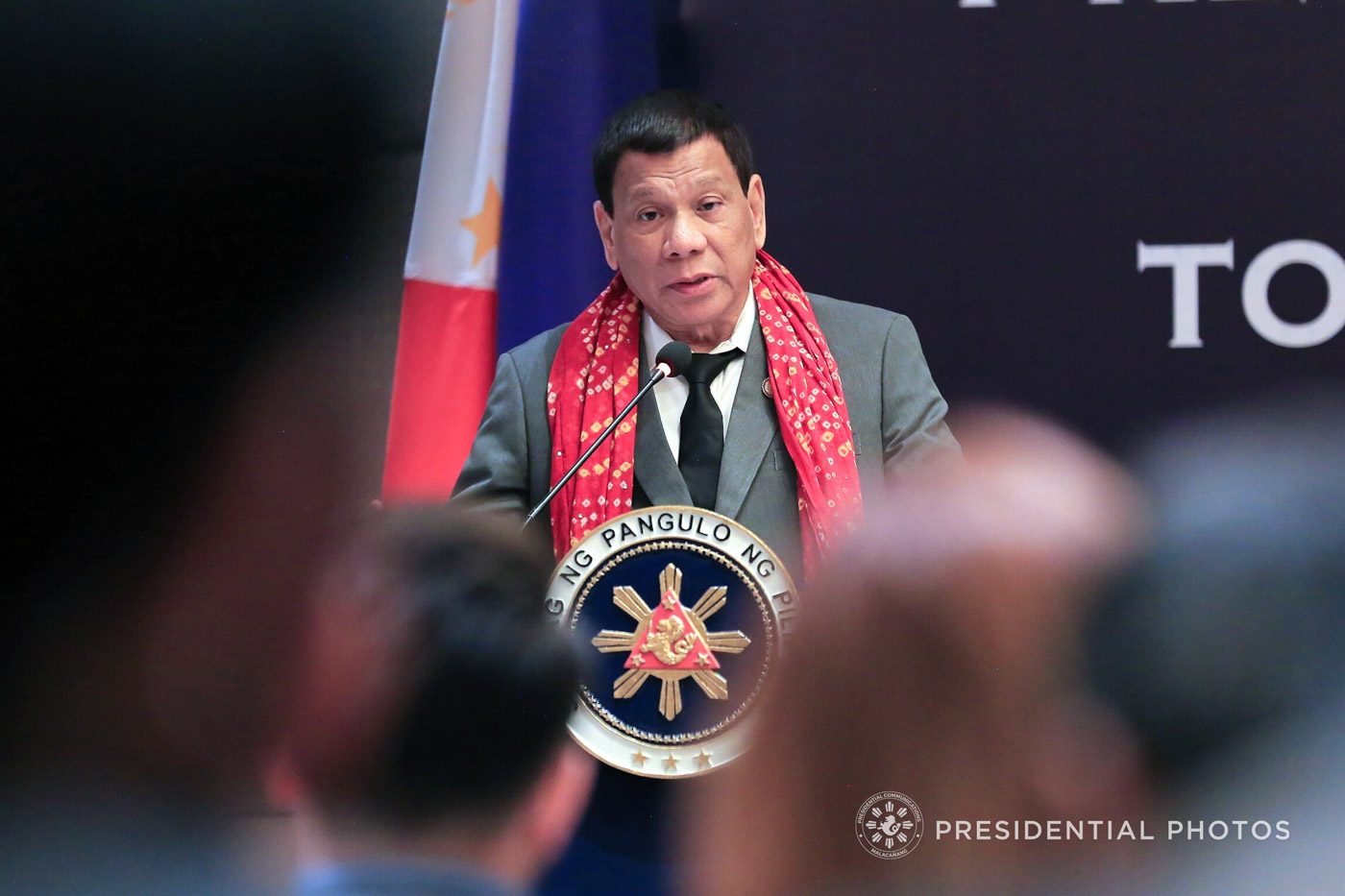 Lelucon ’42 perawan’ Duterte merupakan penghinaan terhadap orang Filipina, kata Akbayan Women
