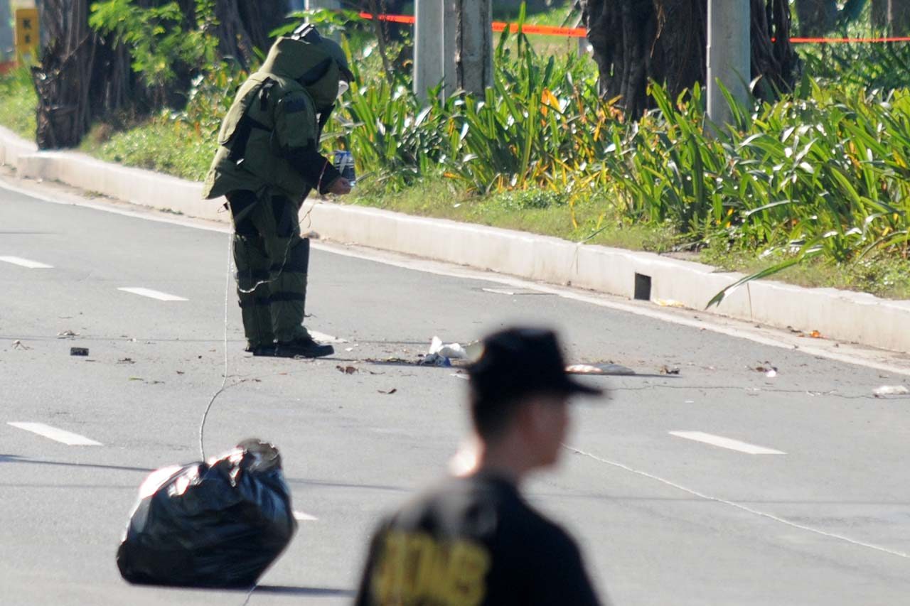 Improvised bomb found near US embassy in Manila