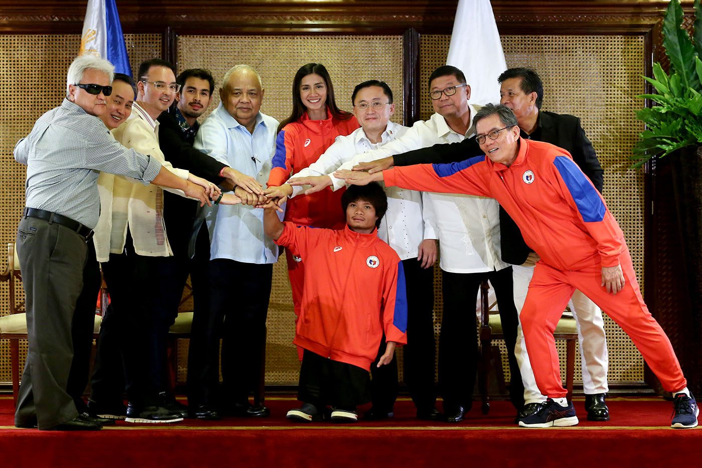 SEA GAMES BROUHAHA. Executive Secretary Salvador Medialdea leads a 'call for unity' event amid tension among PHISGOC, Philippine Sports Commission, and the Philippine Olympic Committee. Malacañang photo 