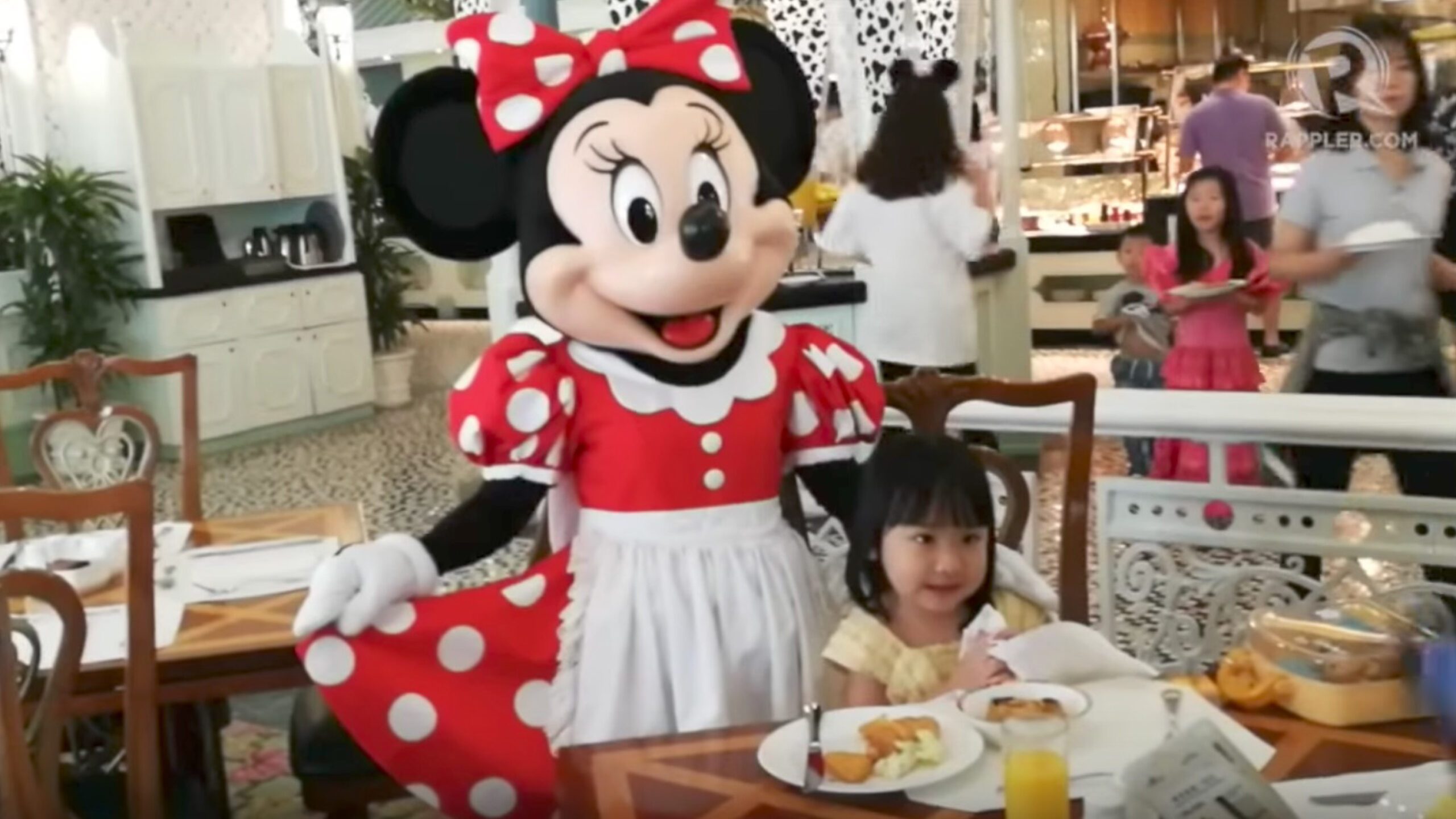 WATCH: A peek at Hong Kong Disneyland