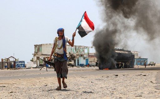 Yemen government strikes power-sharing deal with southern rebels