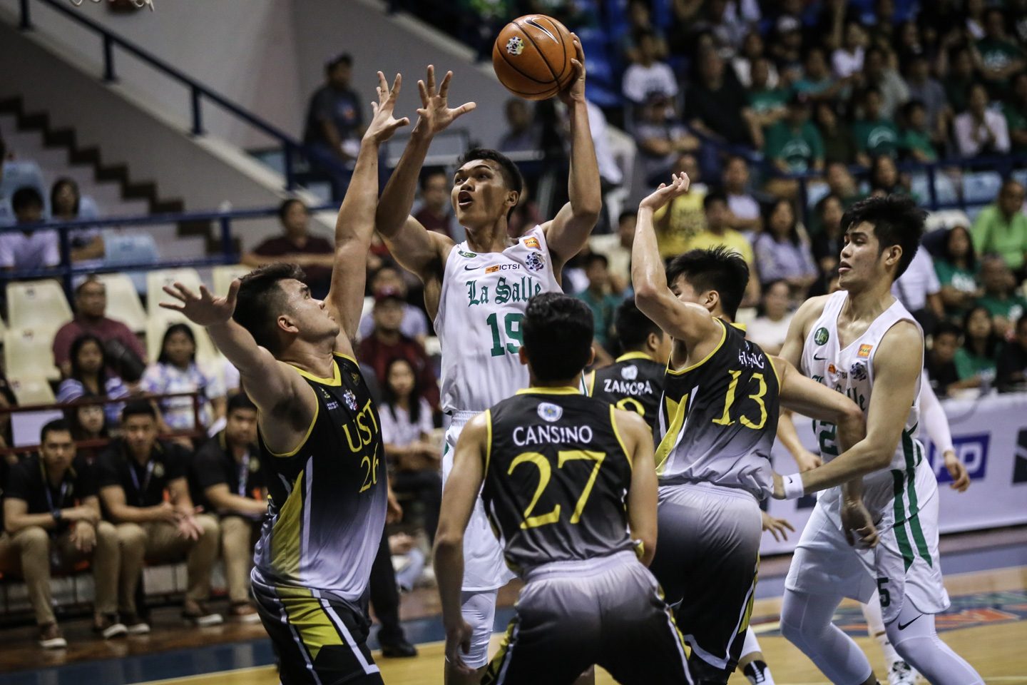 La Salle shreds UST by 41 points